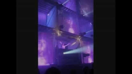 Offer Nissim Feat Maya - Never Leave Tel Aviv