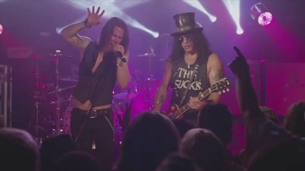 Slash feat. Myles Kennedy & The Conspirators - Bent to Fly