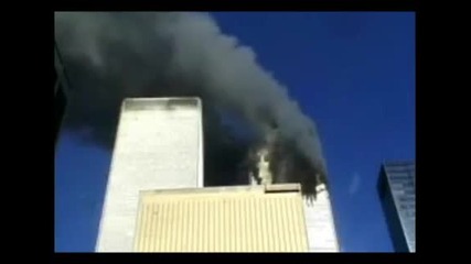 10 години от 11.09.2001 !деня в който американците си бутнаха кулите ! Рип!