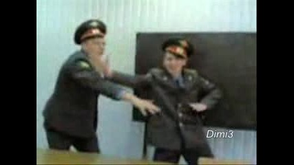 Пияни Руски Полицаи Танцуват (смех, Смех)