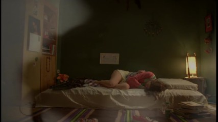nb! Леглото (2011) - къс филм