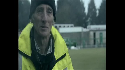 Рууни домакин на игрище в реклама на Найк.