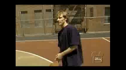 Backstreet Boys - Nick & Brian Playing Basketball