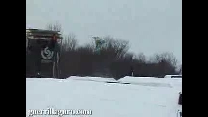 Супер екстремно състезание по Snowboarding