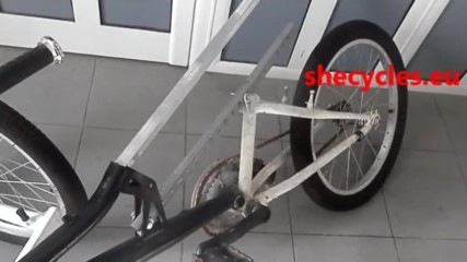 Mode of tilting operation controlled by steering at cornering of newly patented hinges less trike