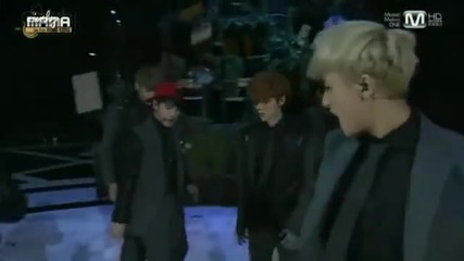 Exo - 2013 Mama in Hong Kong! 221113