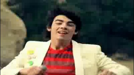 Exclusive!!! Jonas Brothers - Hold On 
