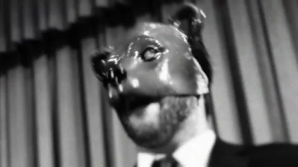The Bunny The Bear - C'est Pas Si Loin ( Official Video) *hq