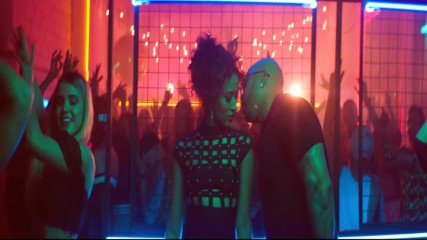 Flo Rida feat Maluma - Hola ( Official Video)