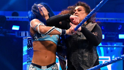 Tamina vs. Sasha Banks: SmackDown, April 17, 2020