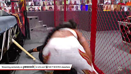 Bianca Belair smashes Bayley through kendo sticks: WWE Hell in a Cell 2021 (WWE Network Exclusive)