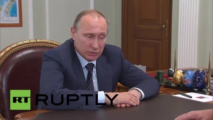 Russia: Putin discusses restructuring of Crimea governance with Medvedev