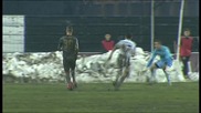 Божидар Васев вкара втория гол за Ботев срещу Локо Пд
