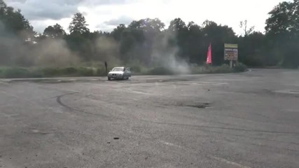 Bmw e36 burnout