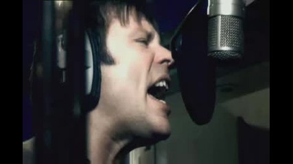 Iron Maiden - Different World