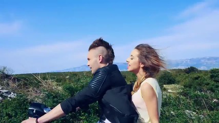 Petra Kovacevic - Nije katastrofa [ Official Video] © 2015