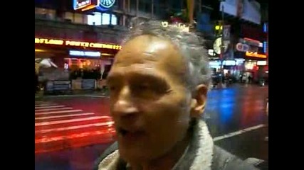 Front Runner Of The Week: Old Gangsta Man Throws Up The Blood Sign & Spits Bars From Eminems Track 