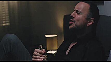 Bane Mojicevic - Zivot Mi Je Navika (official Video 2025).mp4