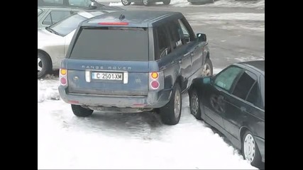 Иван Костов удря Bmw