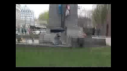 луд Free Run