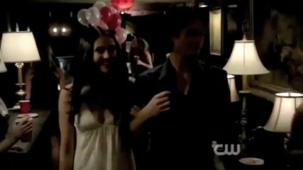 Damon and Elena - Run