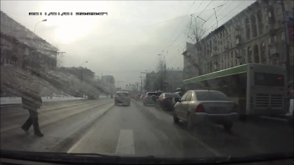 автомобилни катастрофи 12