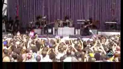 Whitney Houston - My Love Is Your Love Live at Good Morning America 09012009 