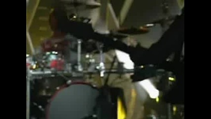 30 Seconds To Mars With Ely Guerra - From Yesterday (los Premios Mtv) 