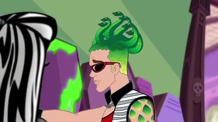 Monster High - Invasion of the Ghoul Snatchers "нашествие на чудовищни извънземни"