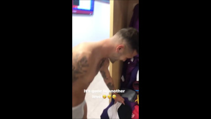 Джак Уилшър попадна в капана на съотборник