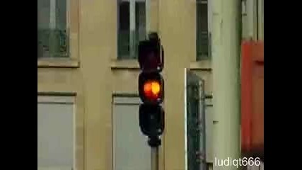 необикновенно Race състезание 