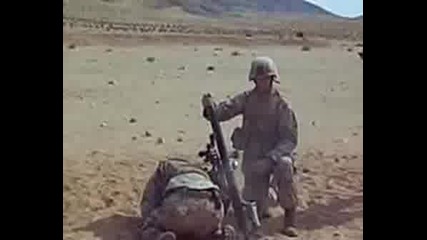 Стрелба С 82мм Минохвъргачки На Сащ