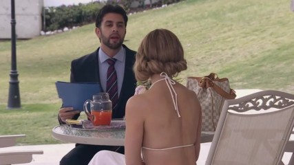 Aracely Armbula en La Patrona Escena Sexy 2 Taco de Ojo