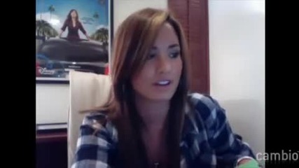Demi Lovato Live Chat on Cambio Part 1