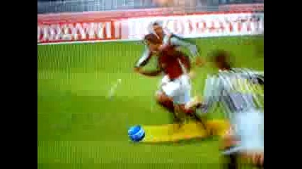 Така се вкарват голове на Буфон! : Милан - Ювентус (pes 2009, Ps2) 