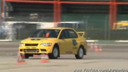 Mitsubishi Lancer Evo Drifting!! 