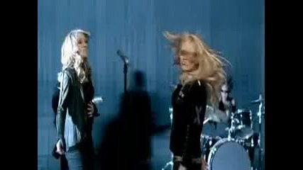 Hilary Duff - Our Lips Are Sealed 