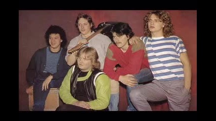 Метъл балада - Candle In The Dark (1984)