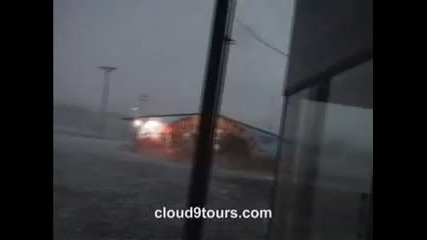 голяма градушка колкото тенис топка