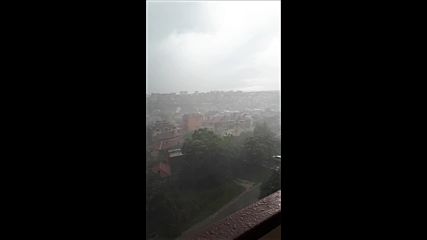 Проливен дъжд в Хасково