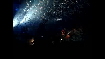 Mushroomhead - Empty Spaces