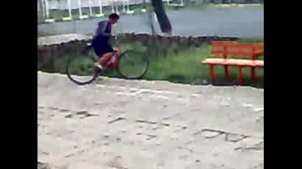 ученик кара колело на г - н