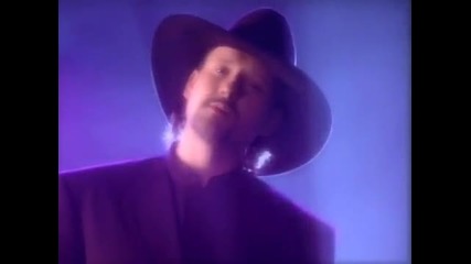 (official music video)tim Mcgraw - Don"t Take The Girl