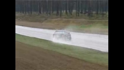 Mercedes - Benz 190 Drifting 