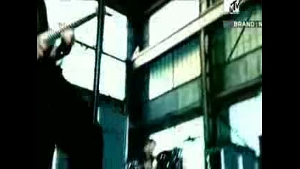 Scream Aim Fire (hq) - Bullet For My Valentine