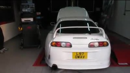Supra Twin Turbo на диното с 308whp i 420nm.