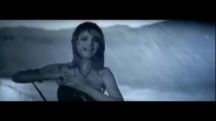 [превод] Selena Gomez - A Year Without Rain - Official Music Video