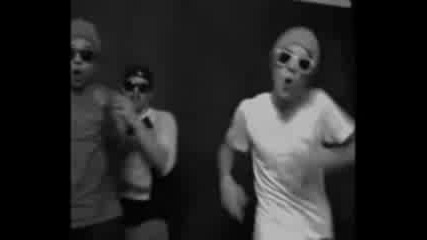 Call Me Maybe [music Video] Feat. - Justin Bieber, Selena Gomez, Ashley Tisdale, & More!