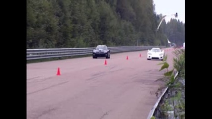Koenigsegg Ccxf vs Dodge Viper Supercharged