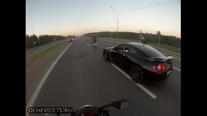 Nissan Gtr срещу Yamaha R1 и Suzuki Gsx R1000